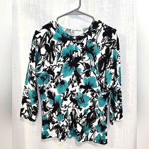 2/$30 Susan Bristol Women's Floral‎ Top - Black and Green Size L